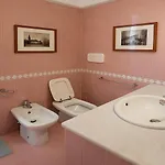 Femi Castle Апартаменты