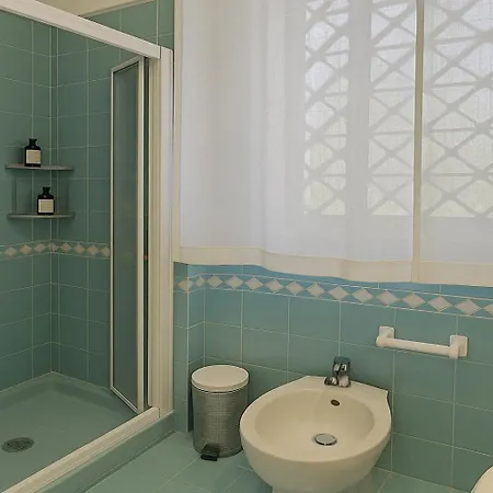 Femi Apartment *